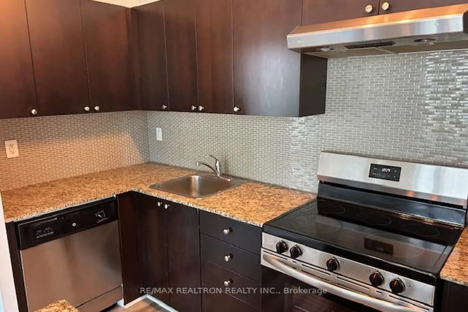 Additional image 3 of 155 Legion Road 308