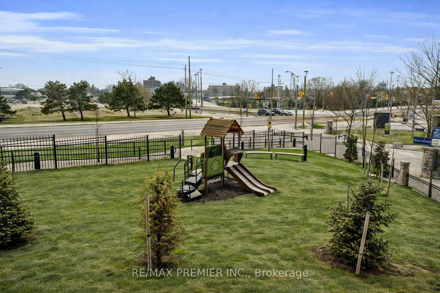Additional image 20 of 1000 Lackner Place 215