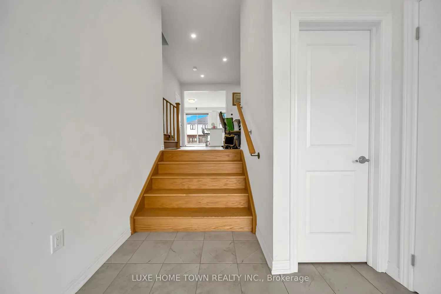 Additional image 7 of 79 Spicer Street