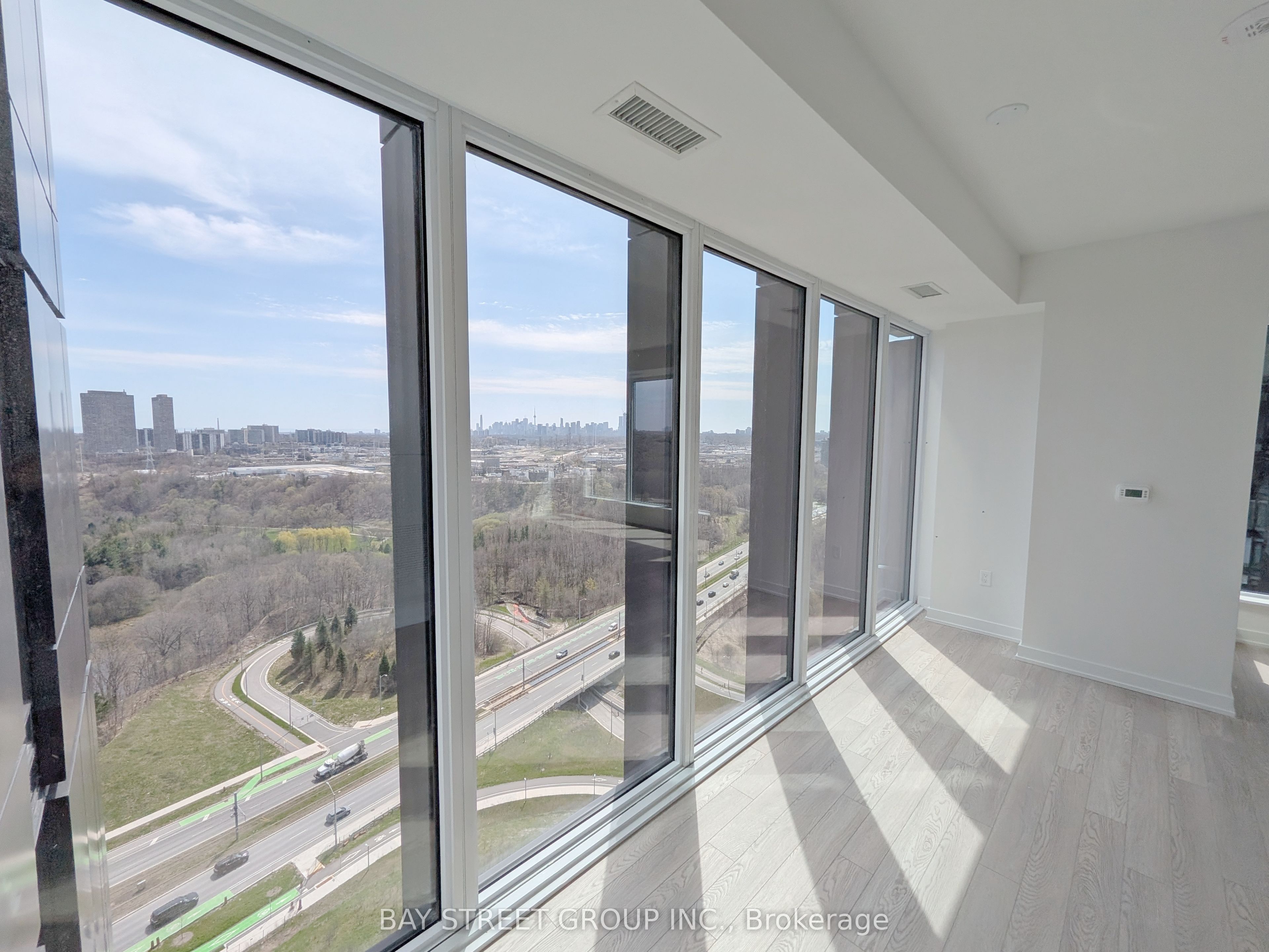 Additional image 5 of 2211-5 Quarrington Lane, Toronto, ON, M3C 1H7