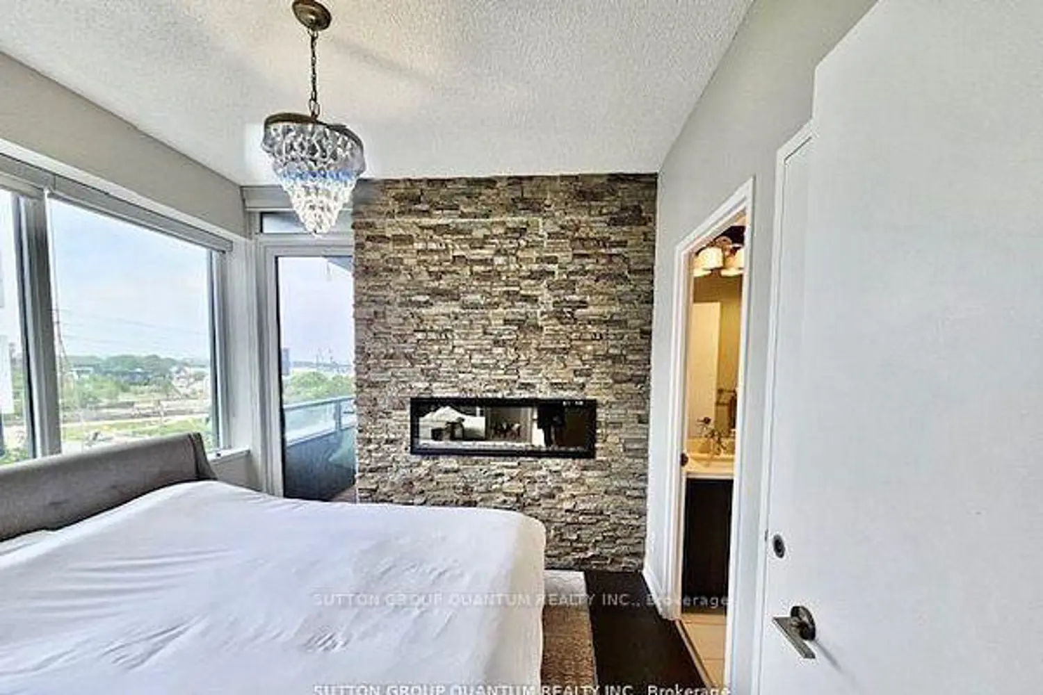 Additional image 6 of 120 Bayview Avenue N505