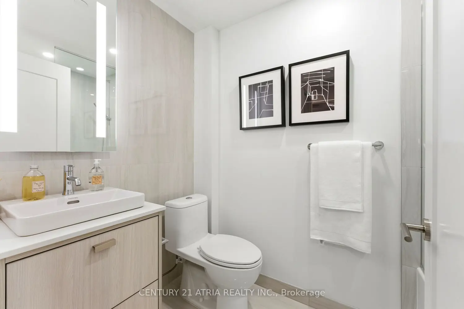 Additional image 16 of 115 Denison Avenue 315