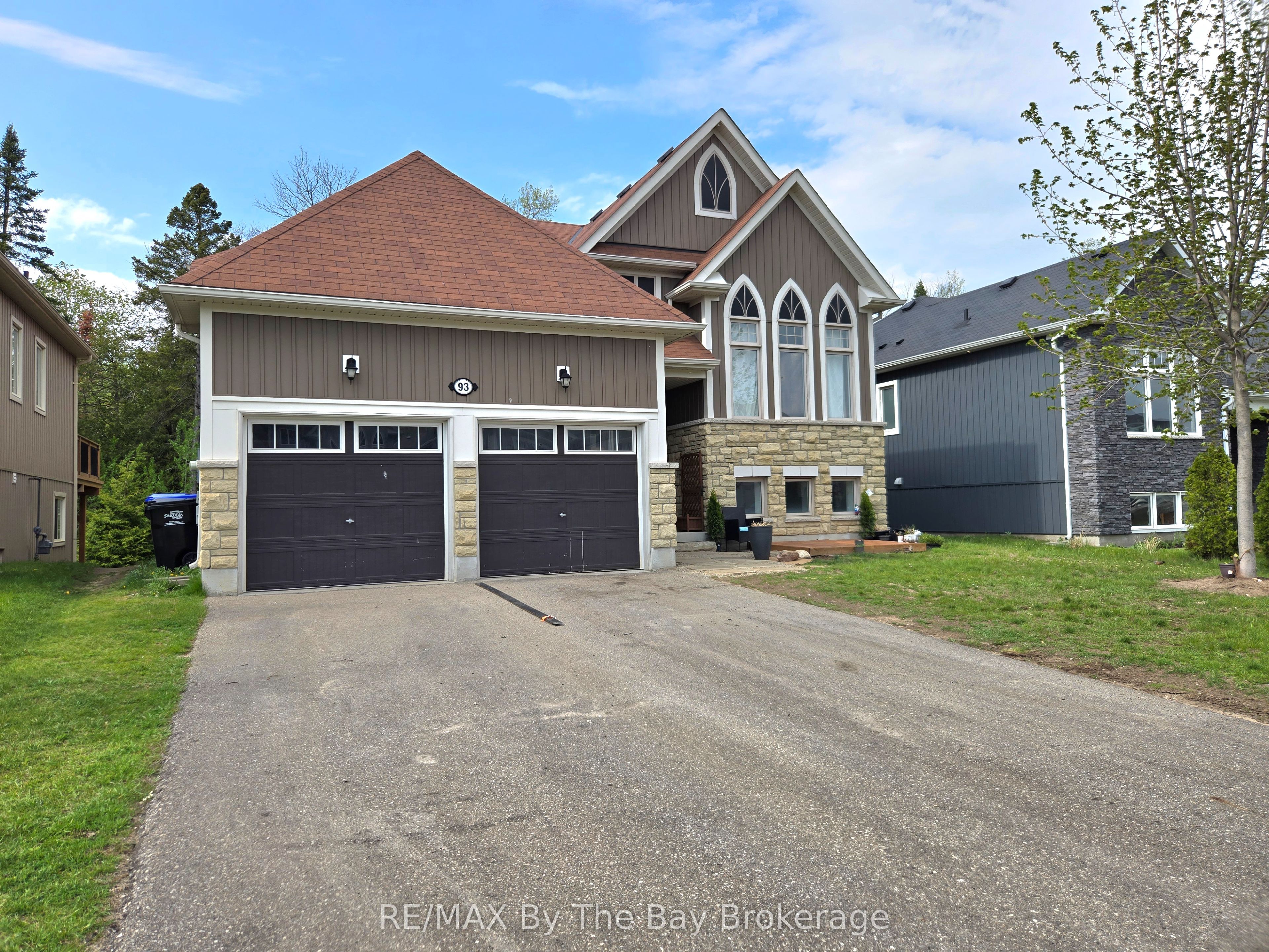 # Lower-93 Allegra Drive, Wasaga Beach, ON, L9Z 1P2