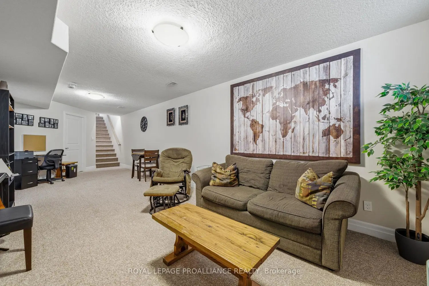 Additional image 7 of 12 Cortland Crescent