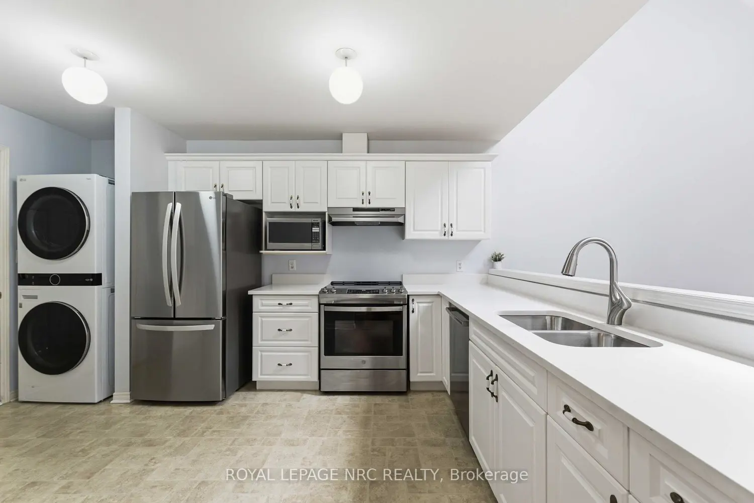 Additional image 4 of 4104 Loganberry Court 2