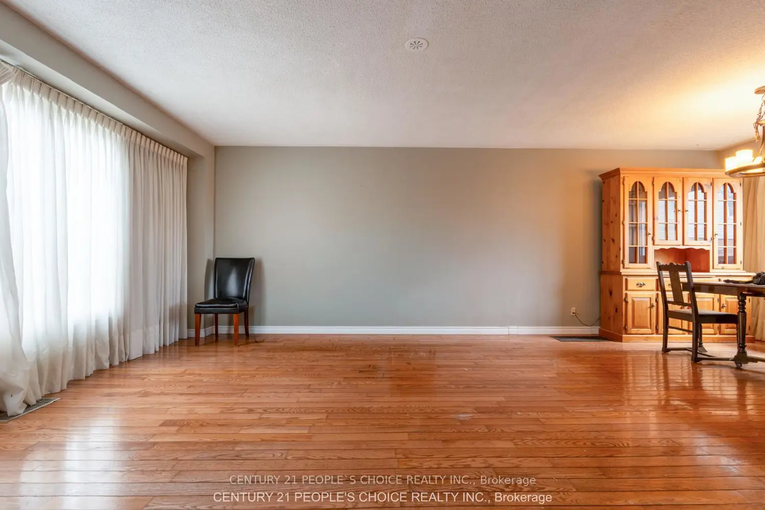 Additional image 9 of 218 Angeline Street