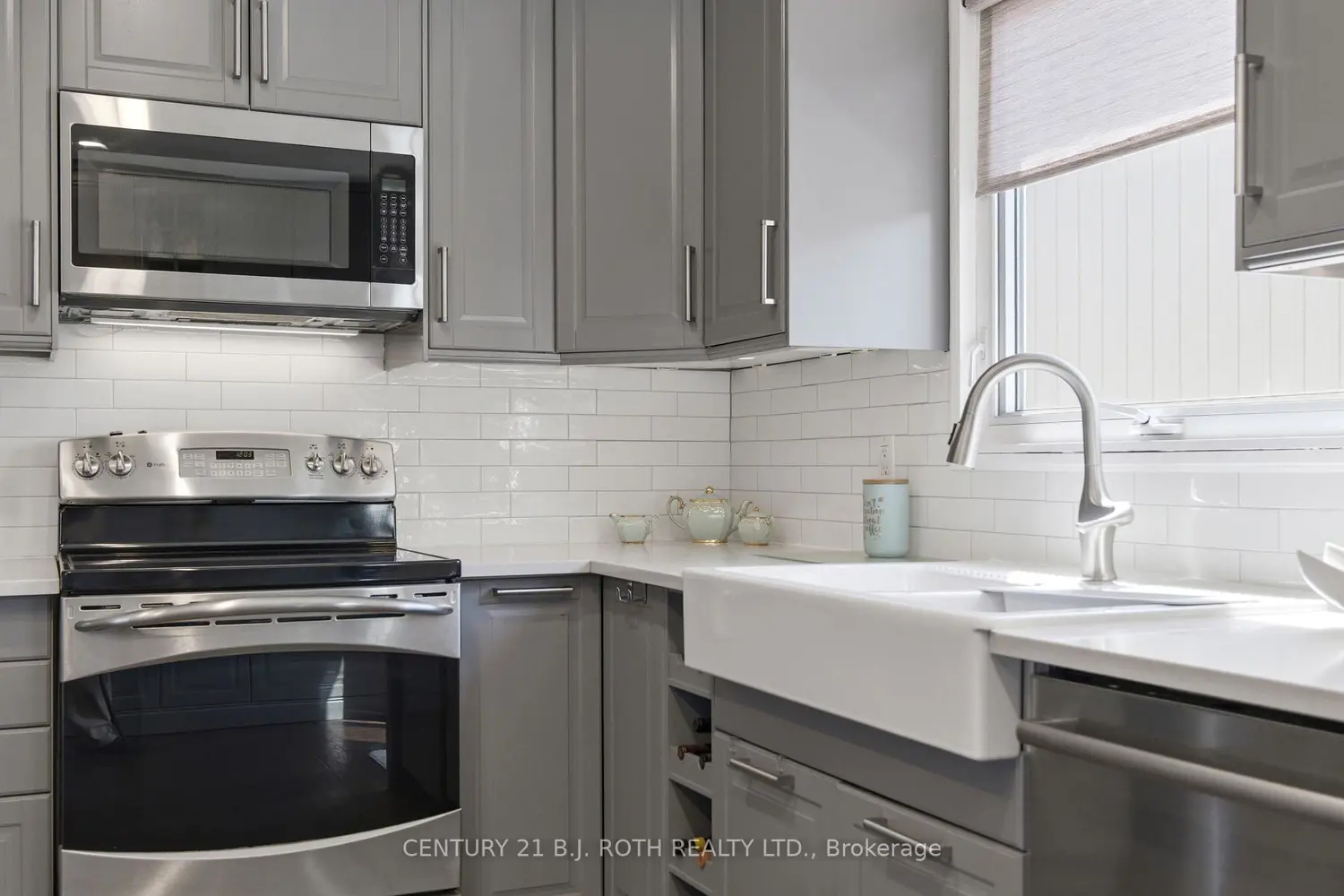 Additional image 11 of 4113 Taffey Crescent