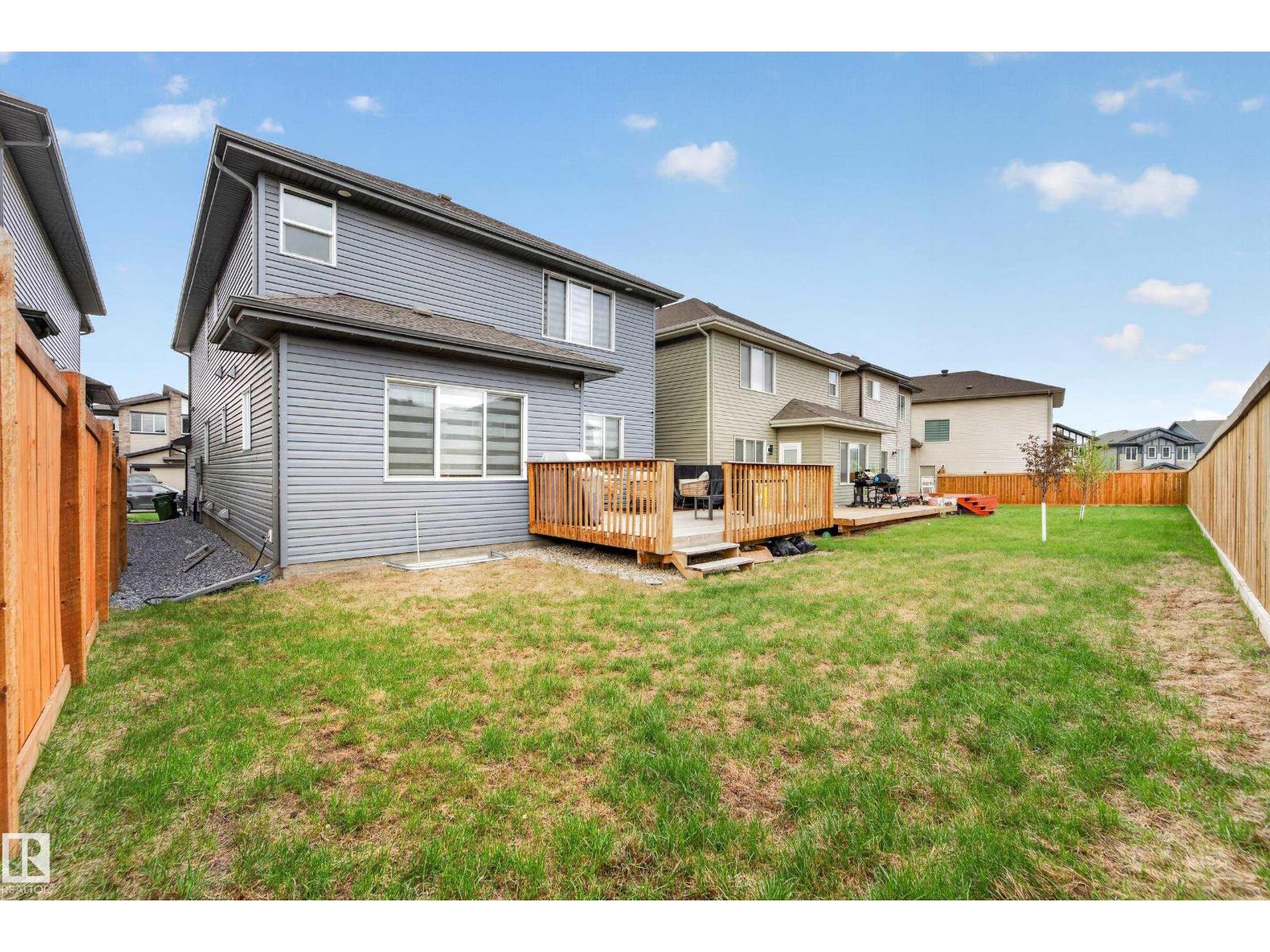 Additional image 4 of 1231 26 Street NW, Edmonton, AB, T6T2J9