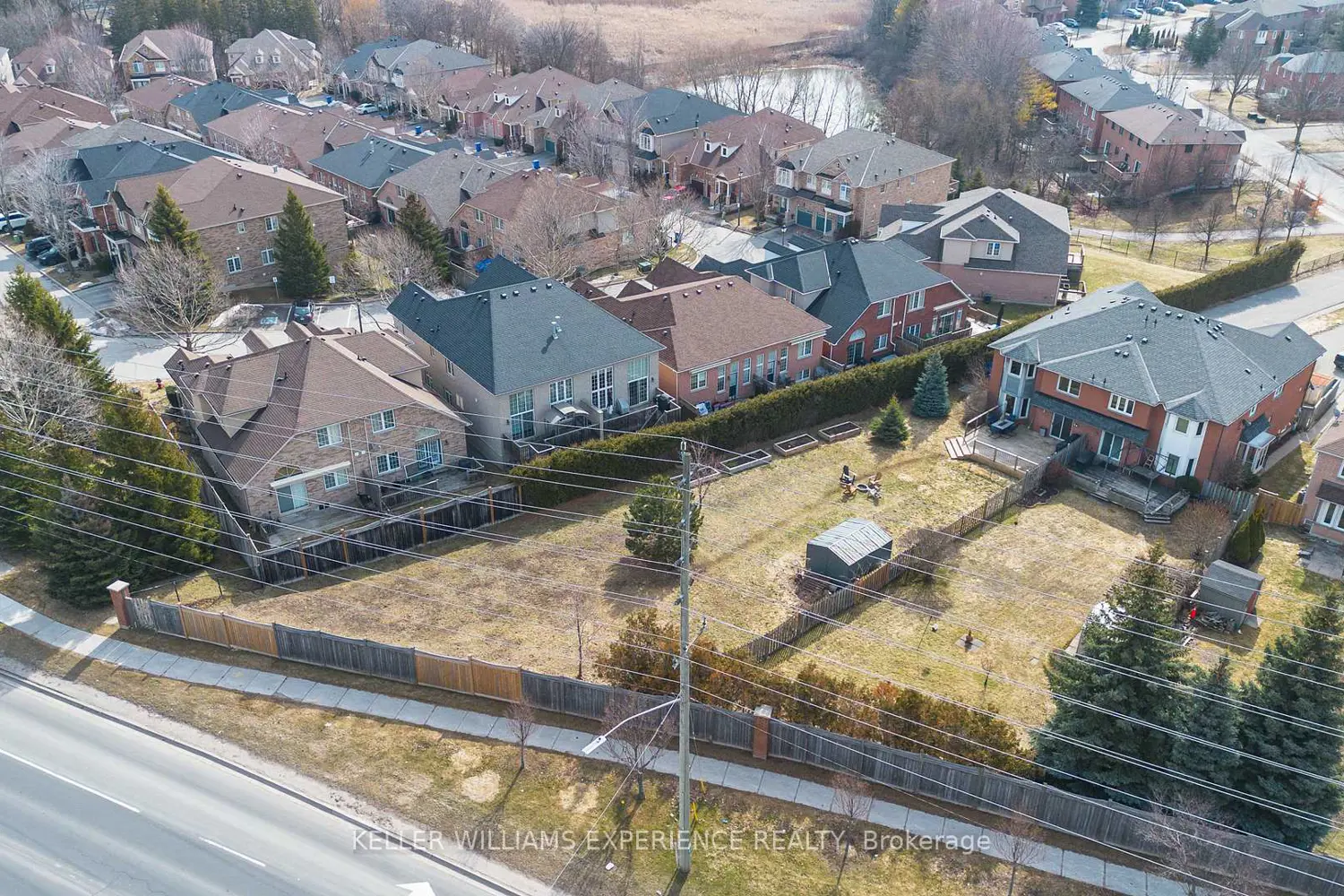 Additional image 18 of 599 Walpole Crescent