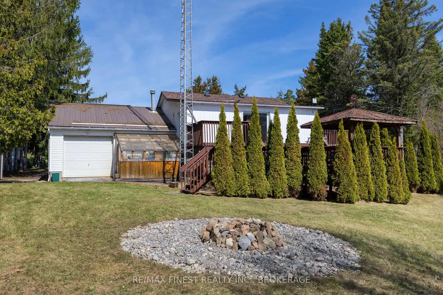 Additional image 12 of 520 Park Road