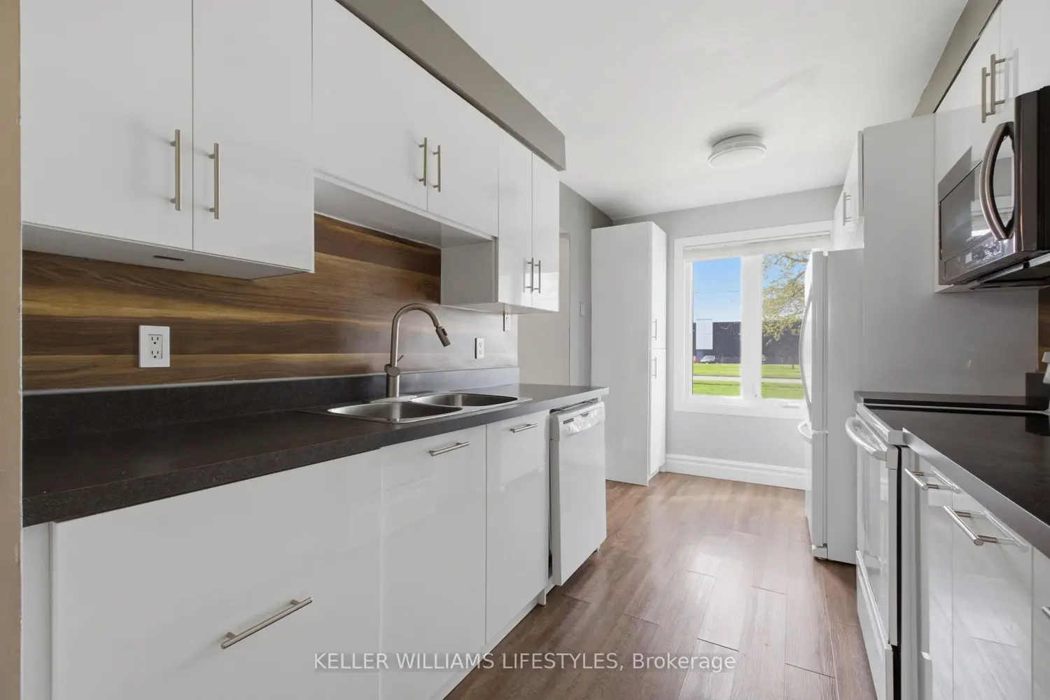 Additional image 5 of 500 Osgoode Drive 136