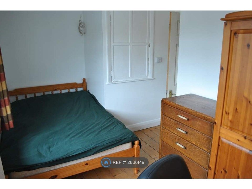 Additional image 5 of 4 bed terraced house to rentGlasney, Penryn TR10