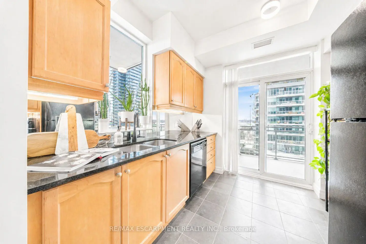 Additional image 8 of 58 Marine Parade Drive 707