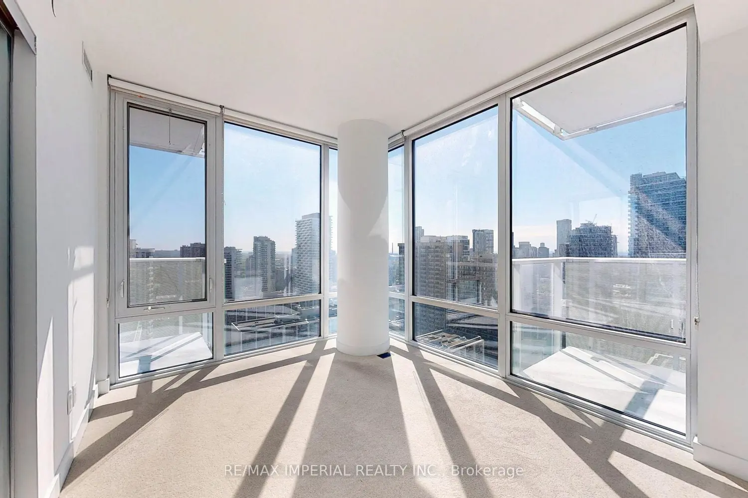 Additional image 9 of 501 Yonge Street 2409