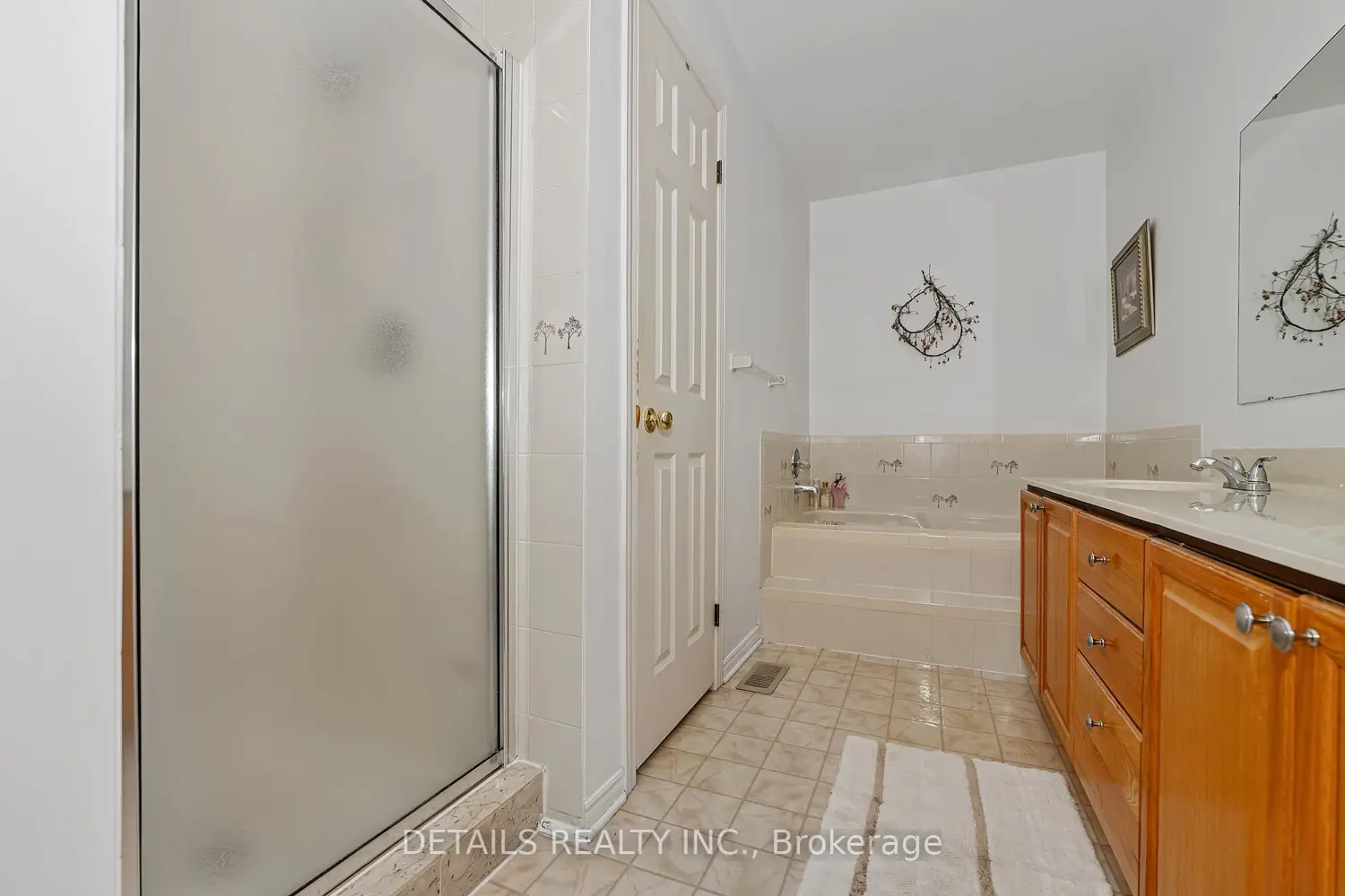Additional image 10 of 1020 Ambleside Crescent