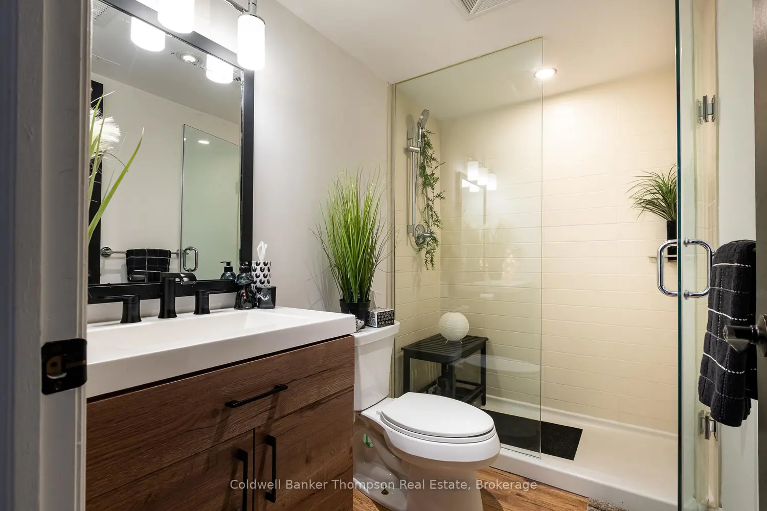 Additional image 13 of 1235 Deerhurst Summit Drive 54-301
