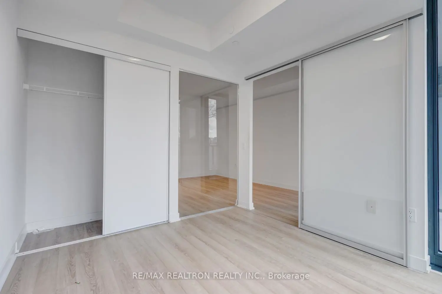 Additional image 16 of 250 Lawrence Avenue 416