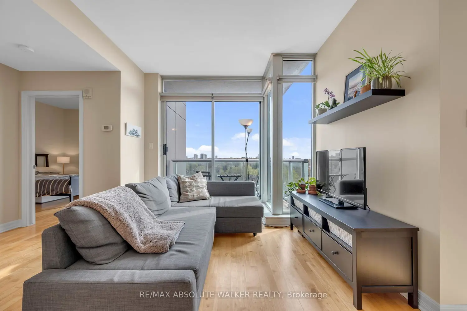 Additional image 5 of 1227 Wellington Street 903