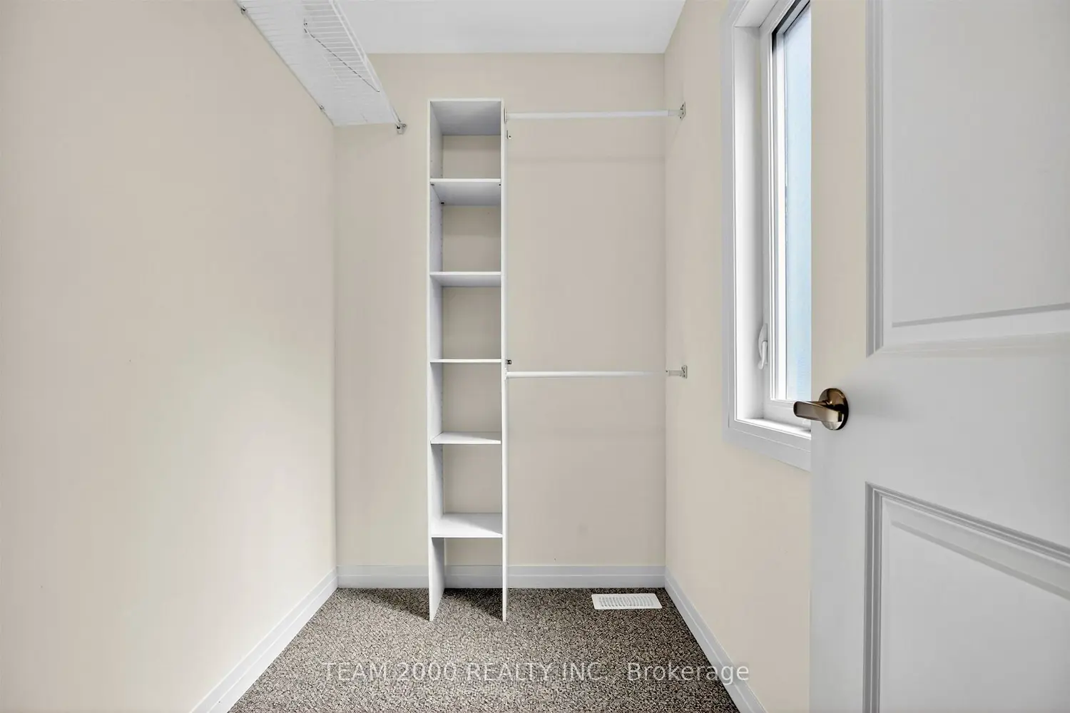Additional image 11 of 474 Adelaide Street