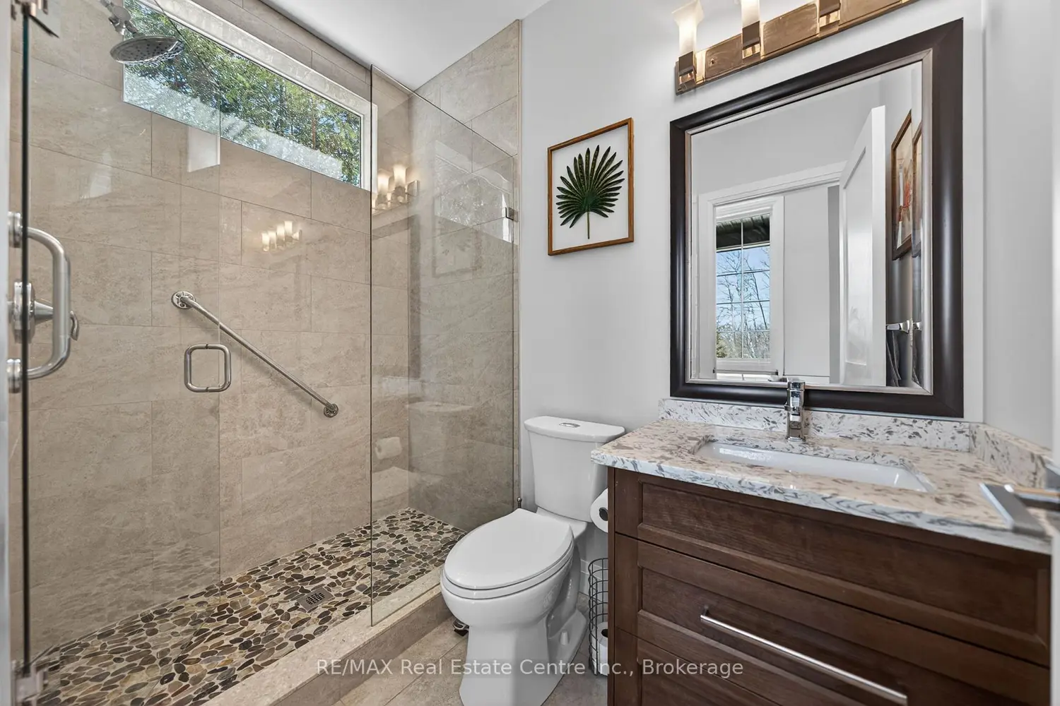 Additional image 5 of 25 Macville Avenue