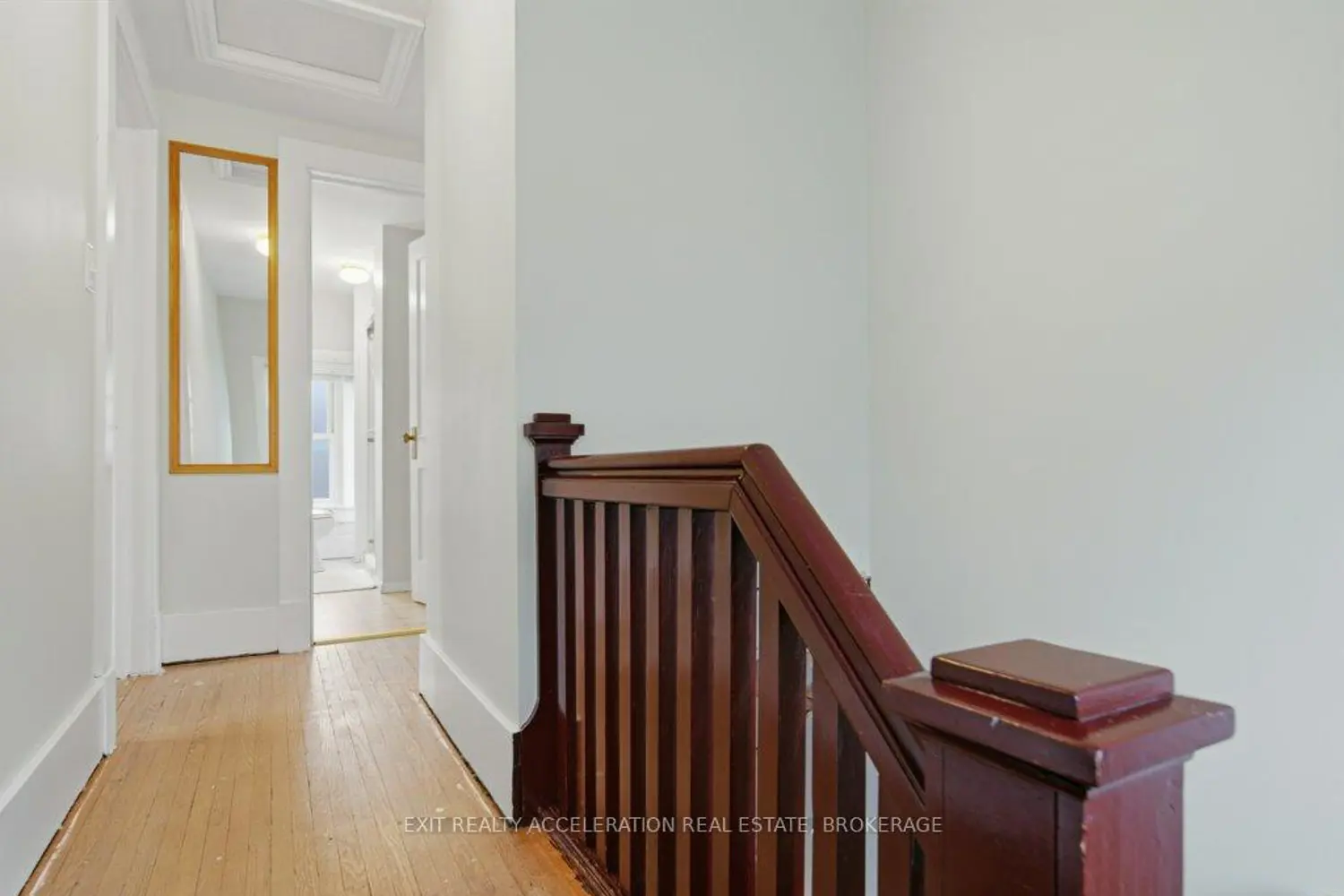 Additional image 11 of 236 East Street