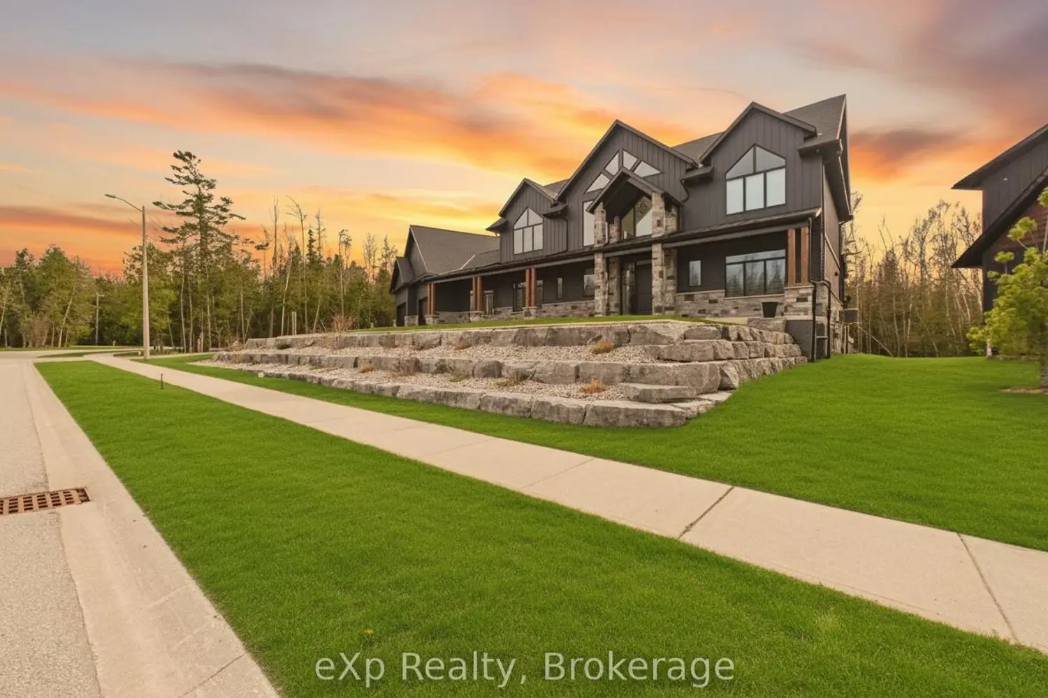 Additional image 3 of 36 Lakeside Woods Crescent