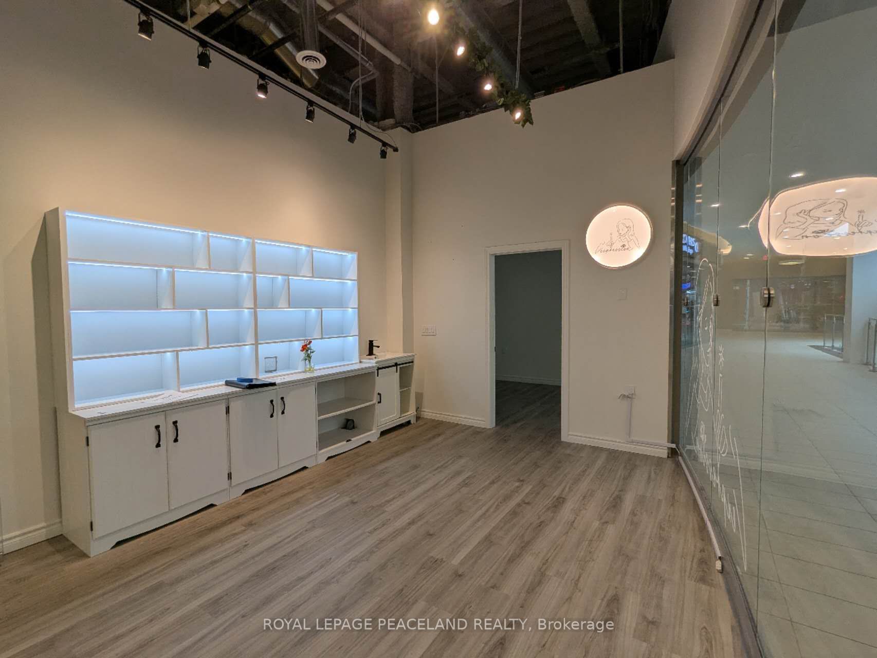 Additional image 3 of 2E8-9390 Woodbine Avenue, Markham, ON, L6C 0M5