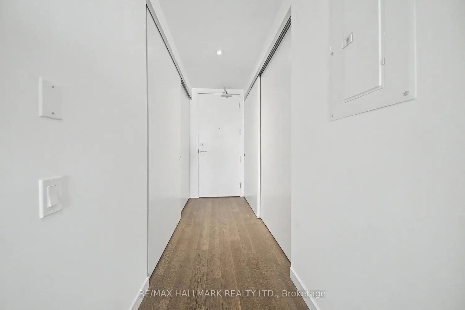 Additional image 7 of 383 Sorauren Avenue 609