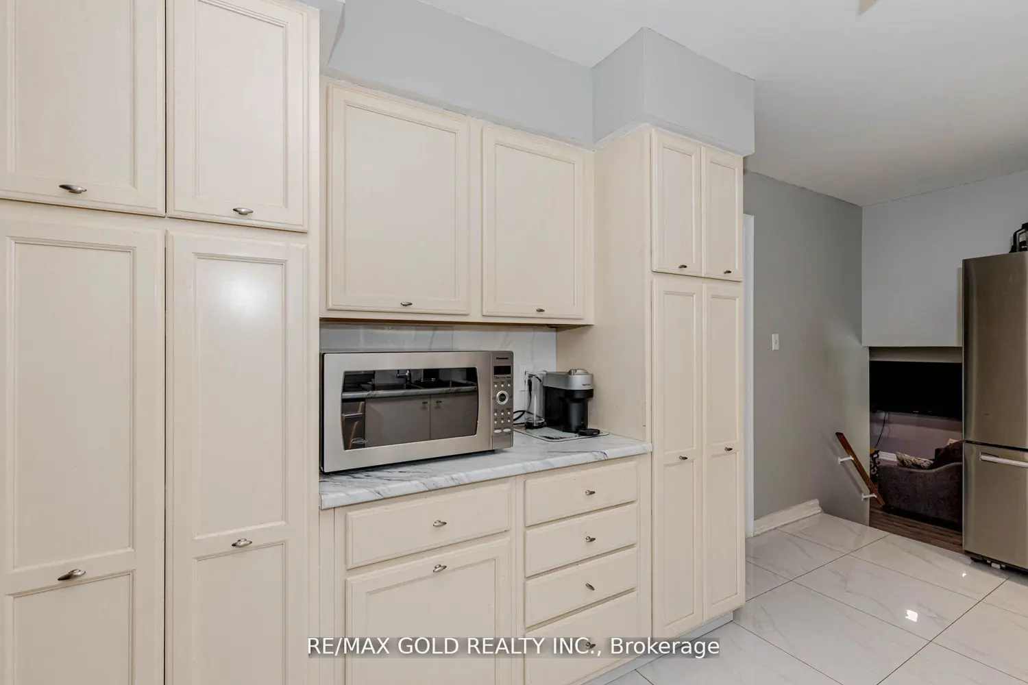 Additional image 12 of 9109 Wellington Rd 50