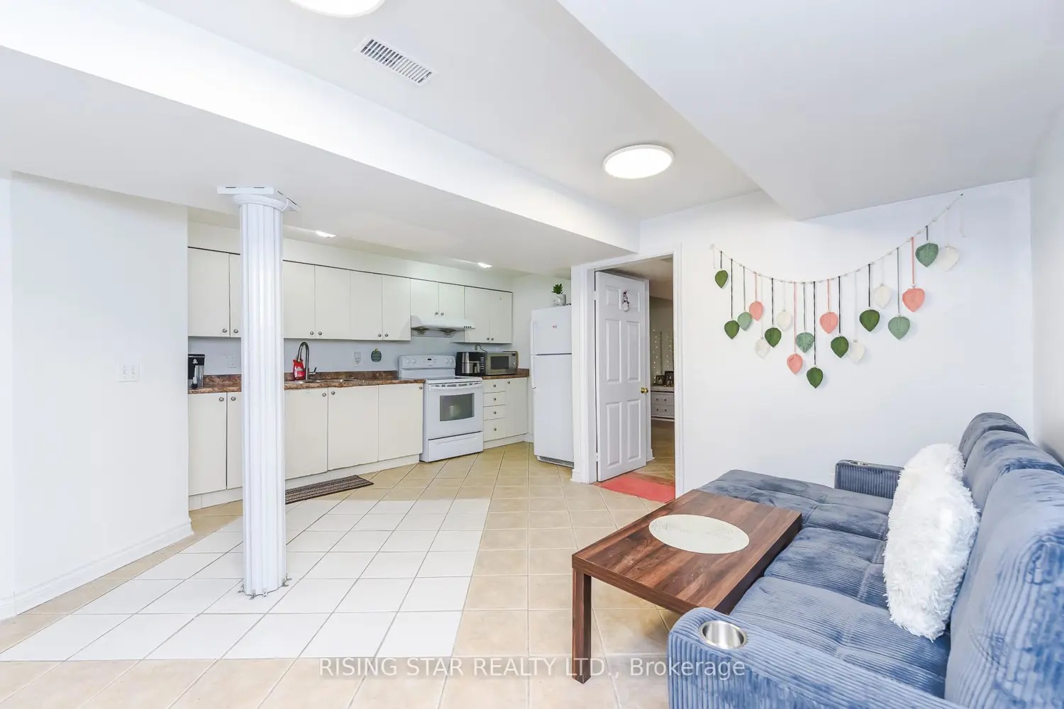 Additional image 17 of 16 Elmpark Court
