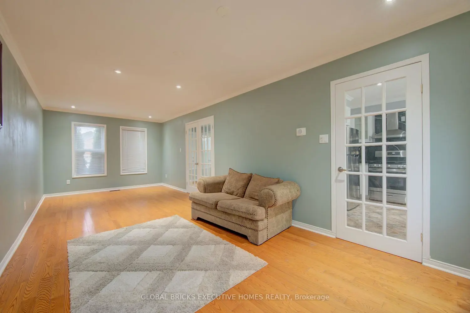 Additional image 16 of 35 Attwood Drive