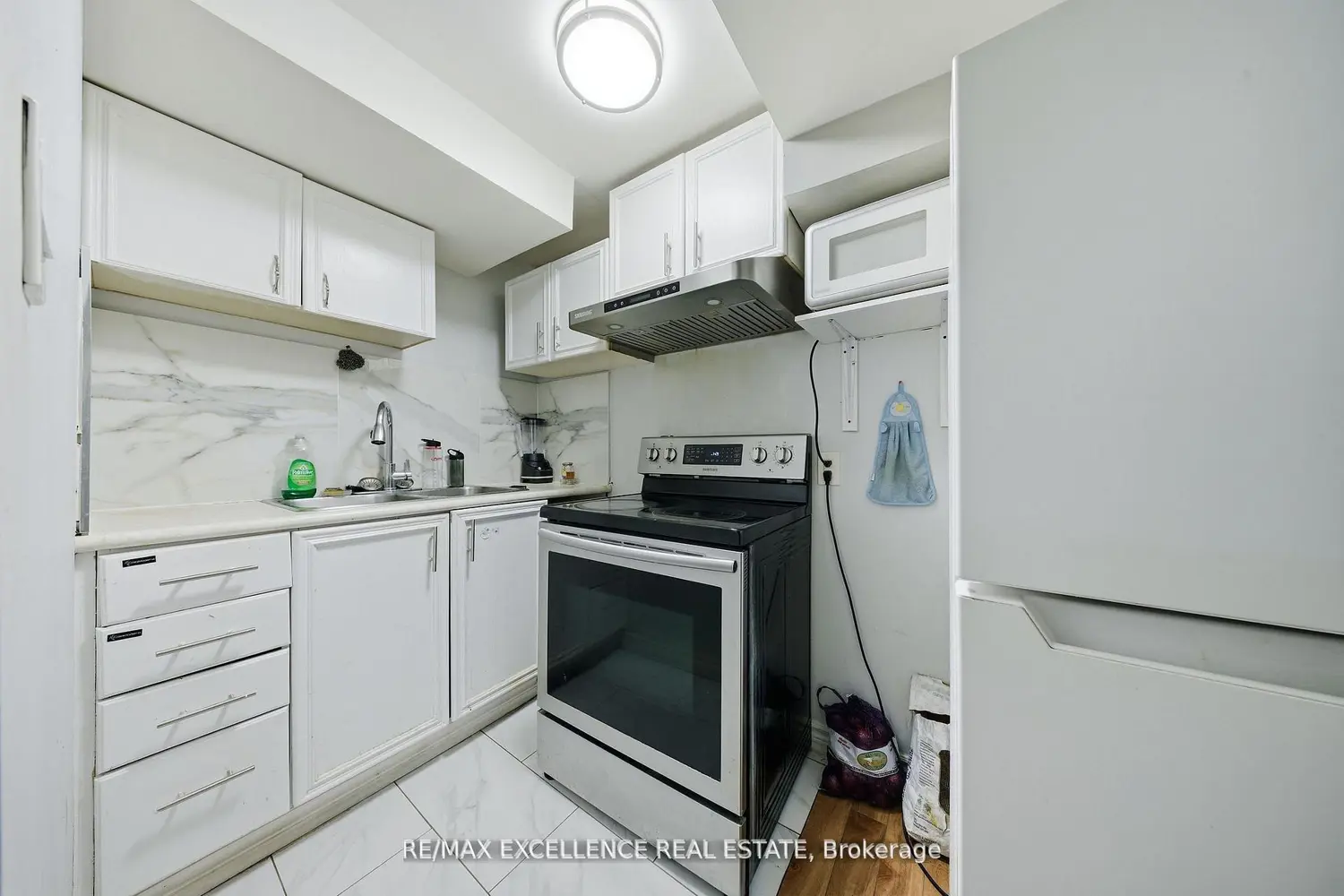 Additional image 18 of 46 Nectarine Crescent