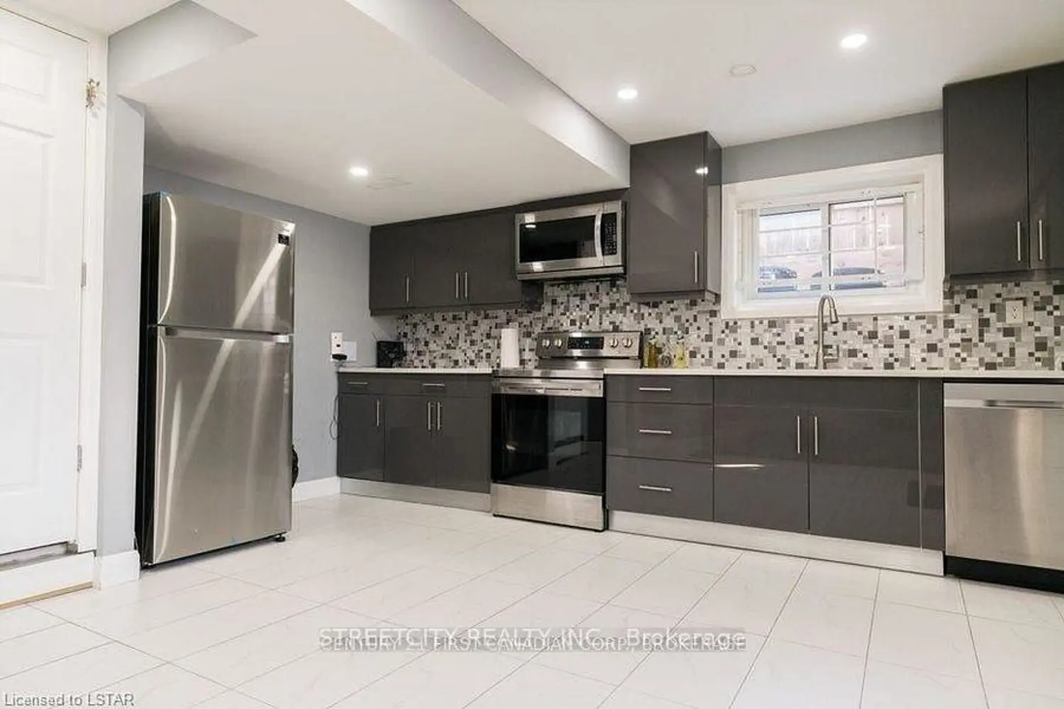 Additional image 4 of 43 Renny Crescent