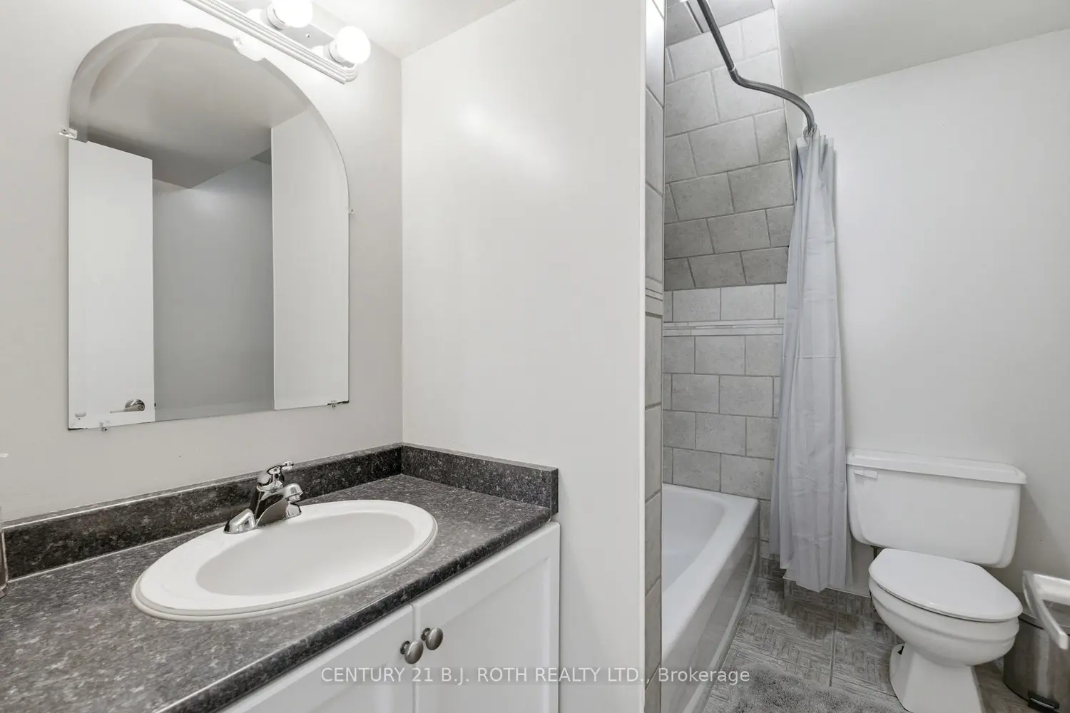 Additional image 15 of 4113 Taffey Crescent