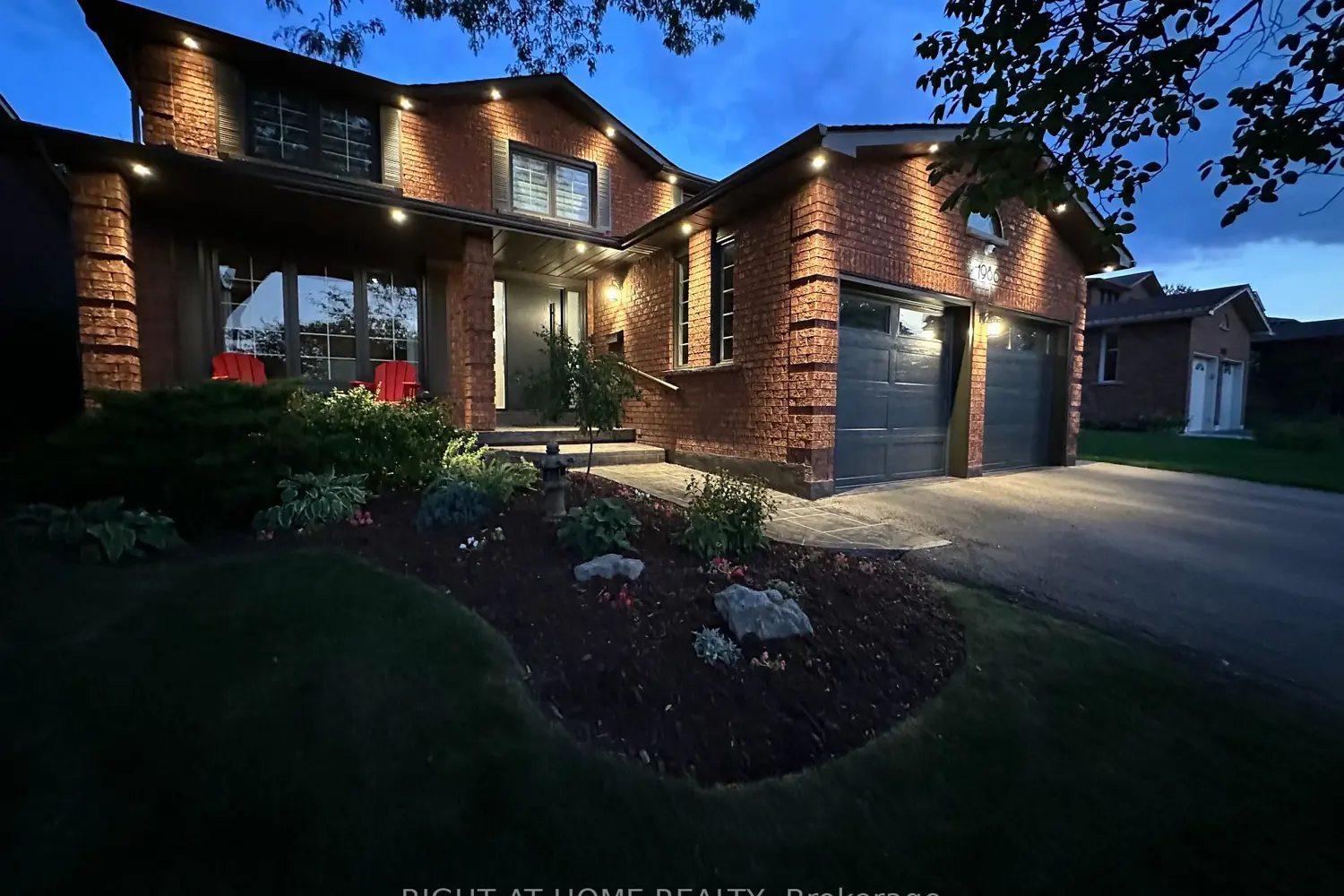 1986 Roy Ivor Crescent
