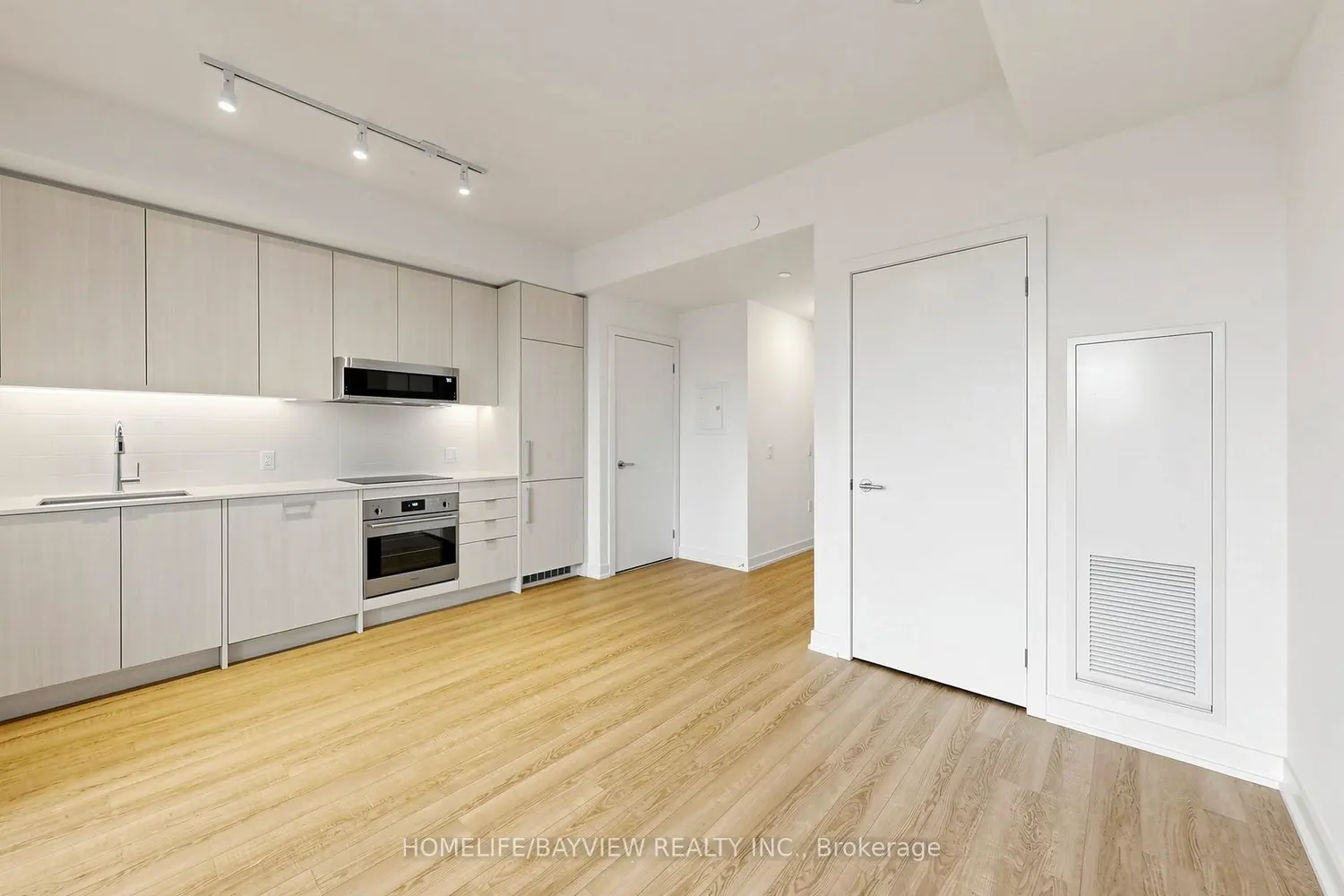 Additional image 17 of 250 Lawrence Avenue 605