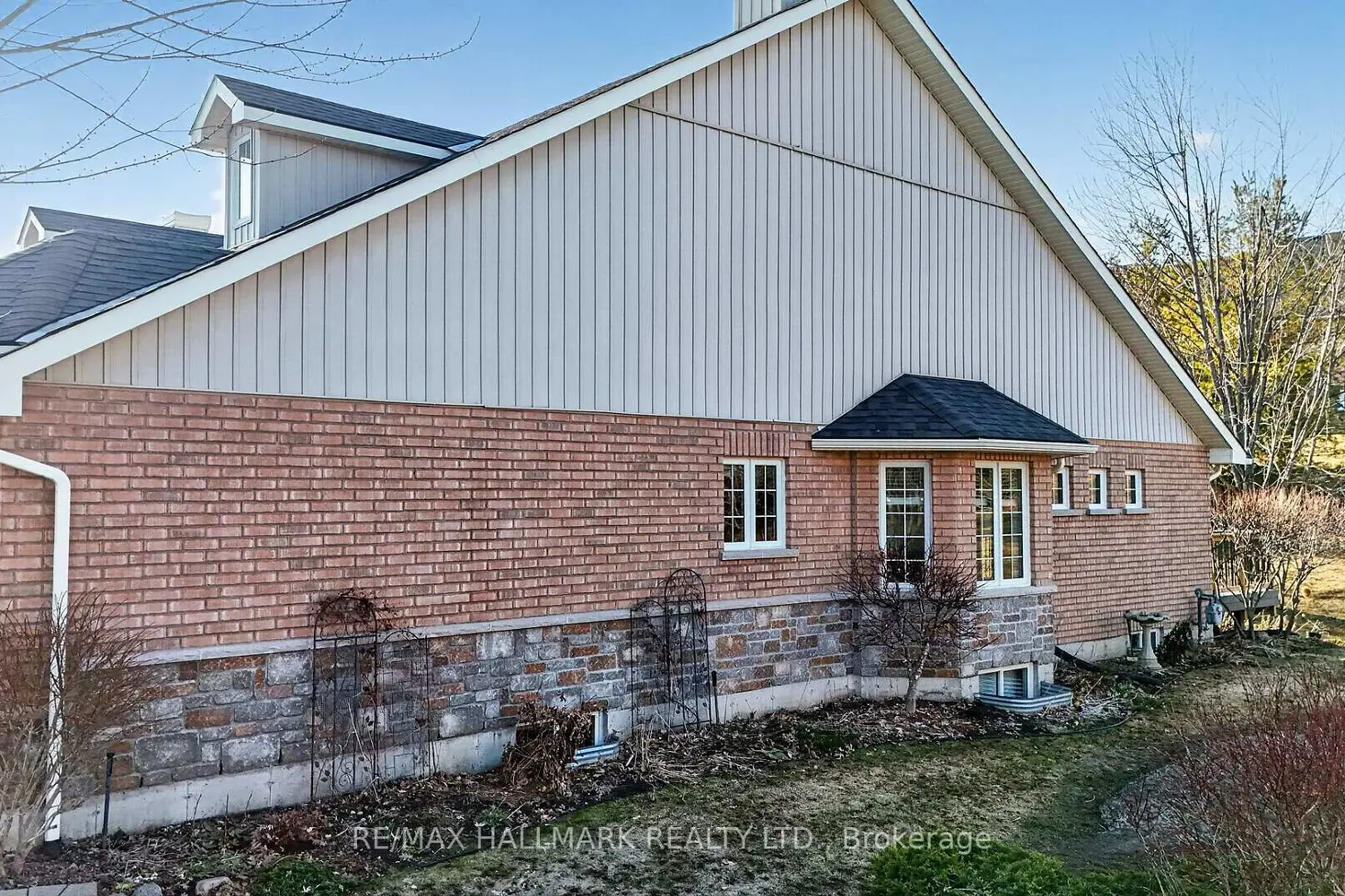 Additional image 18 of 86 Village Crescent 105
