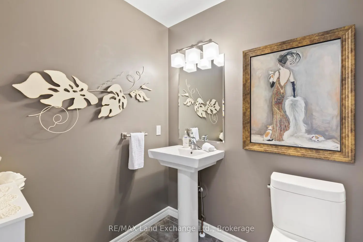 Additional image 16 of 395 Joseph Street 8
