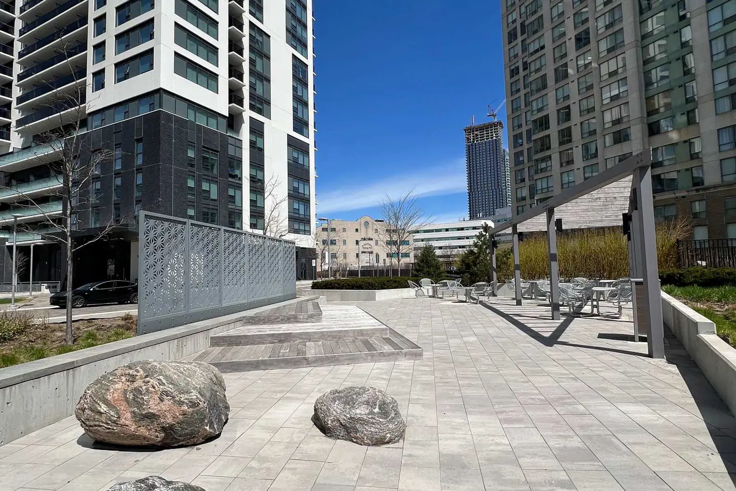 Additional image 13 of 30 Samuel Wood Way 711