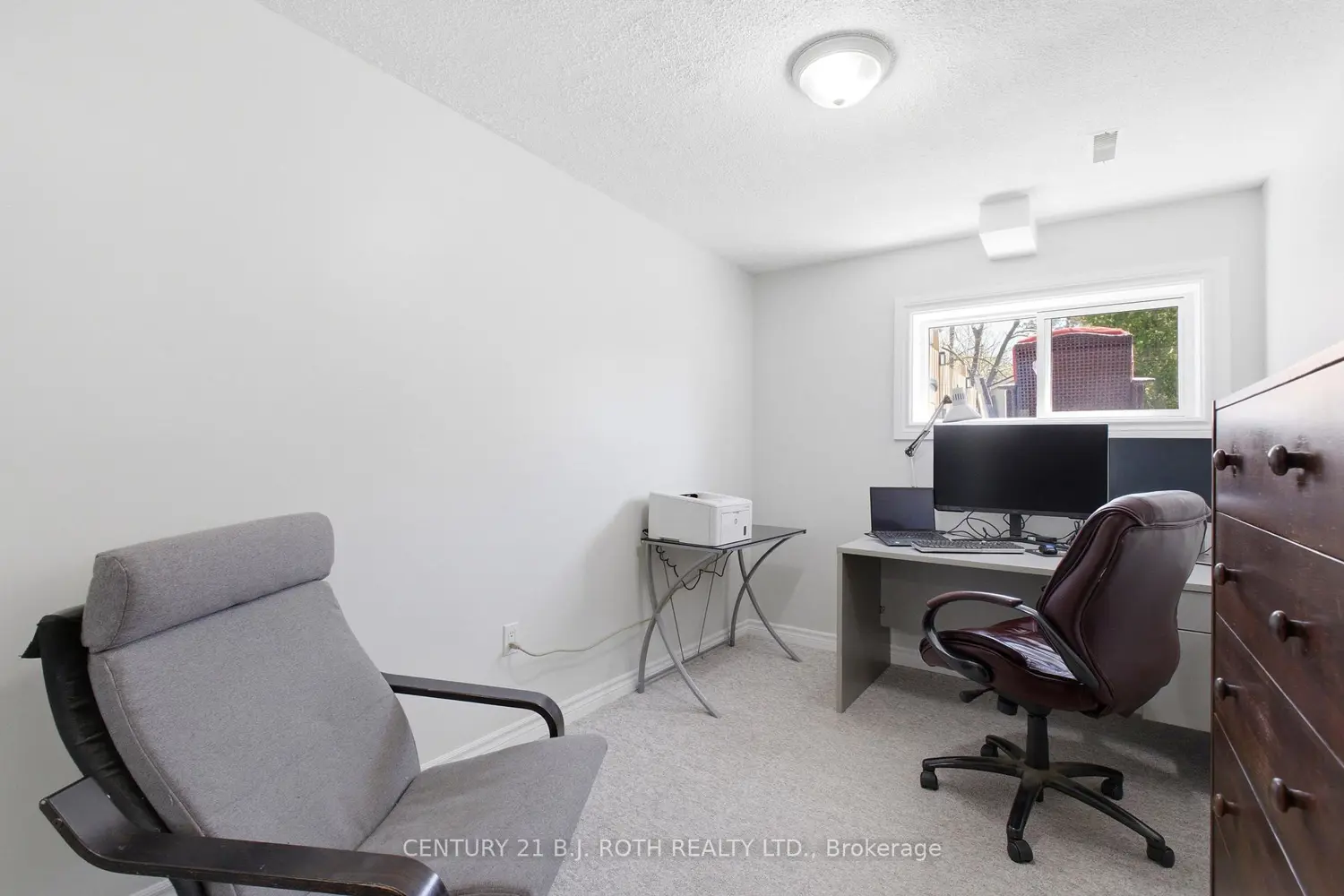 Additional image 17 of 4113 Taffey Crescent