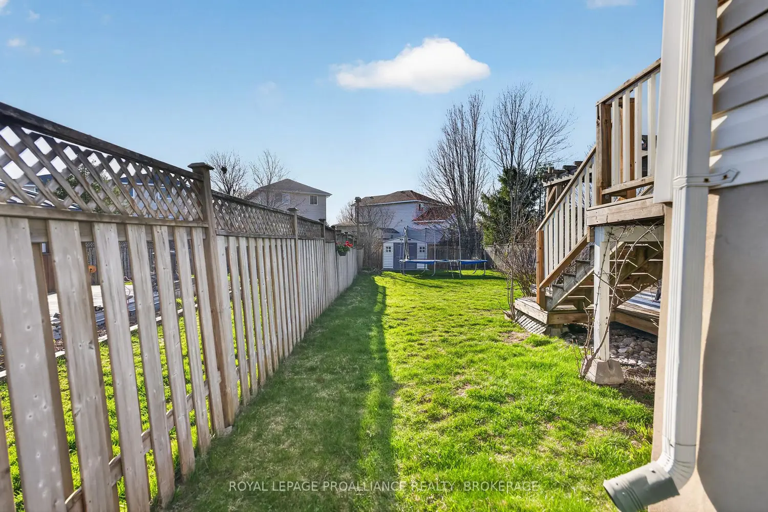 Additional image 18 of 1402 Thornwood Crescent