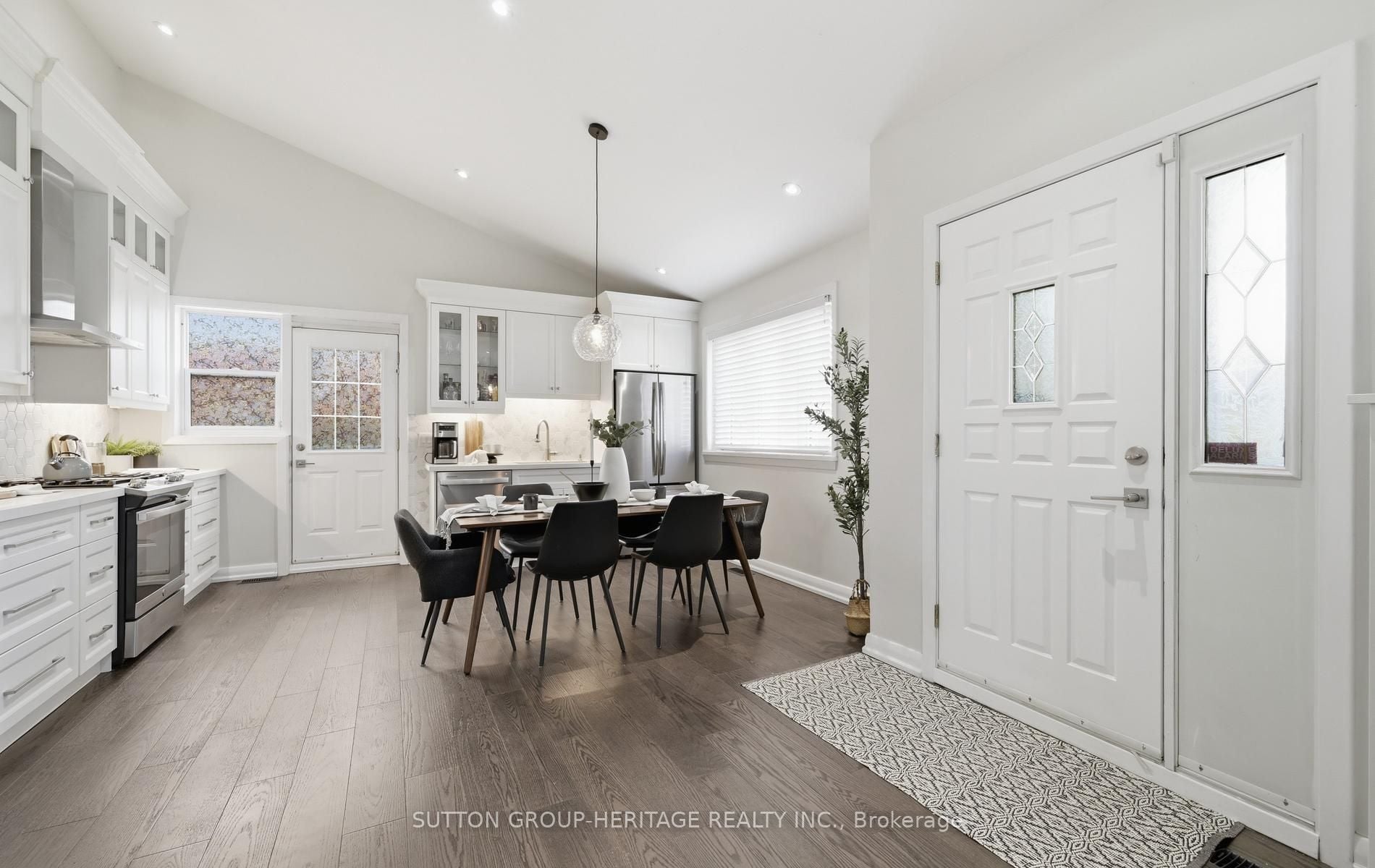 Additional image 6 of 919 Bayview Avenue, Whitby, ON, L1N 1E2
