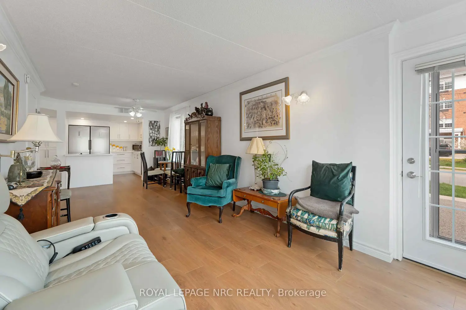 Additional image 2 of 3420 Frederick Avenue 121