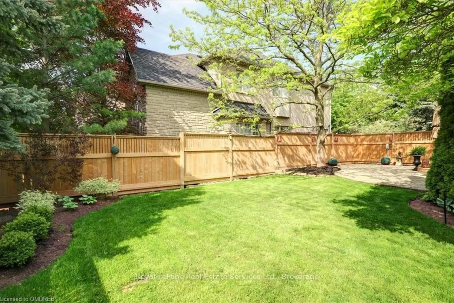 Additional image 19 of 1259 Glenashton Drive