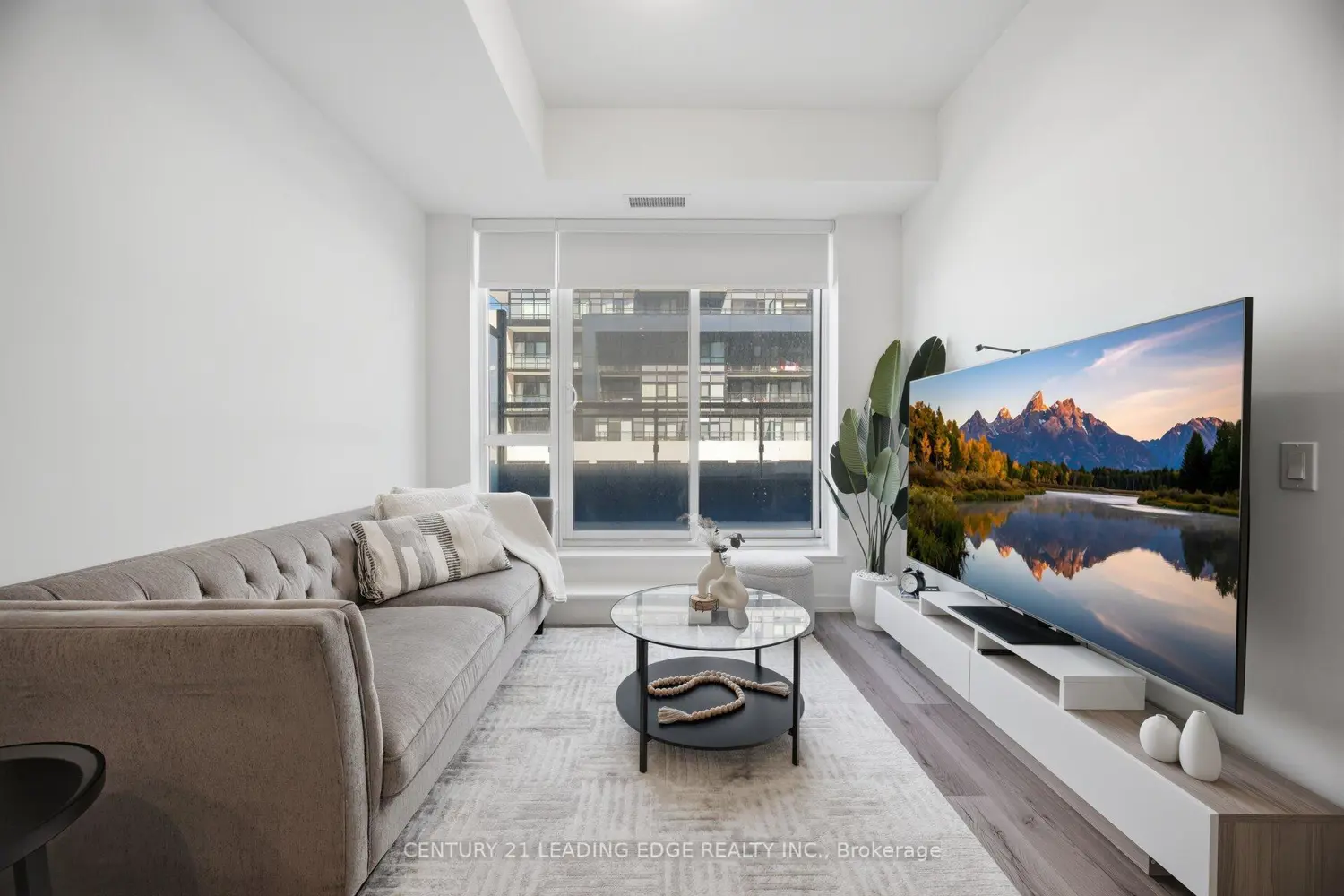 Additional image 7 of 405 Dundas Street 317