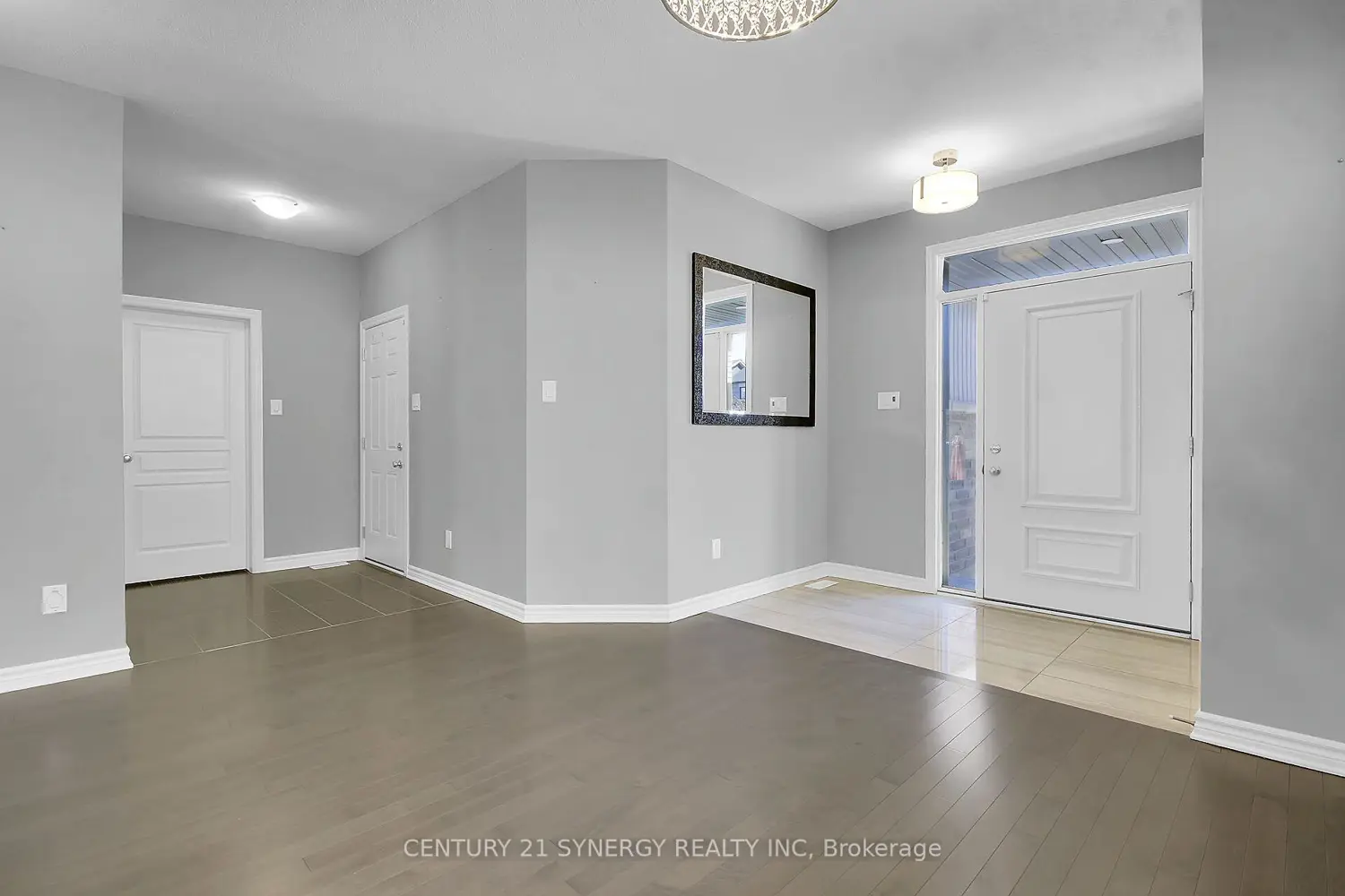 1107 Beckett Crescent photo 3