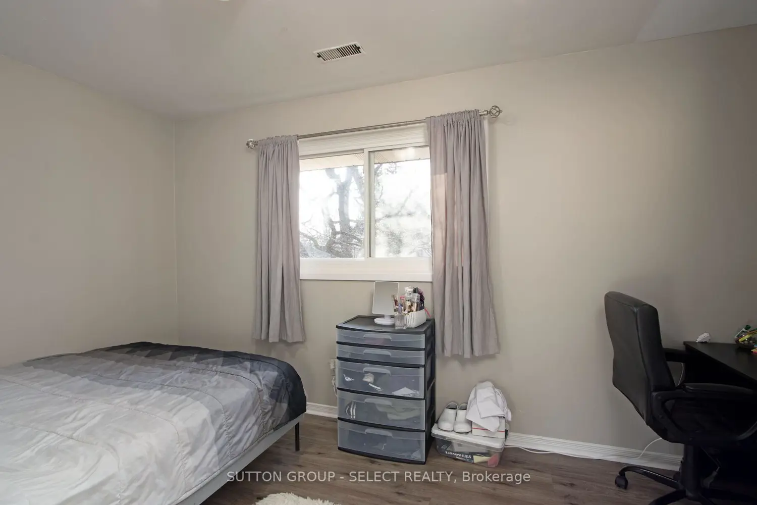 Additional image 16 of 47 Rogers Avenue