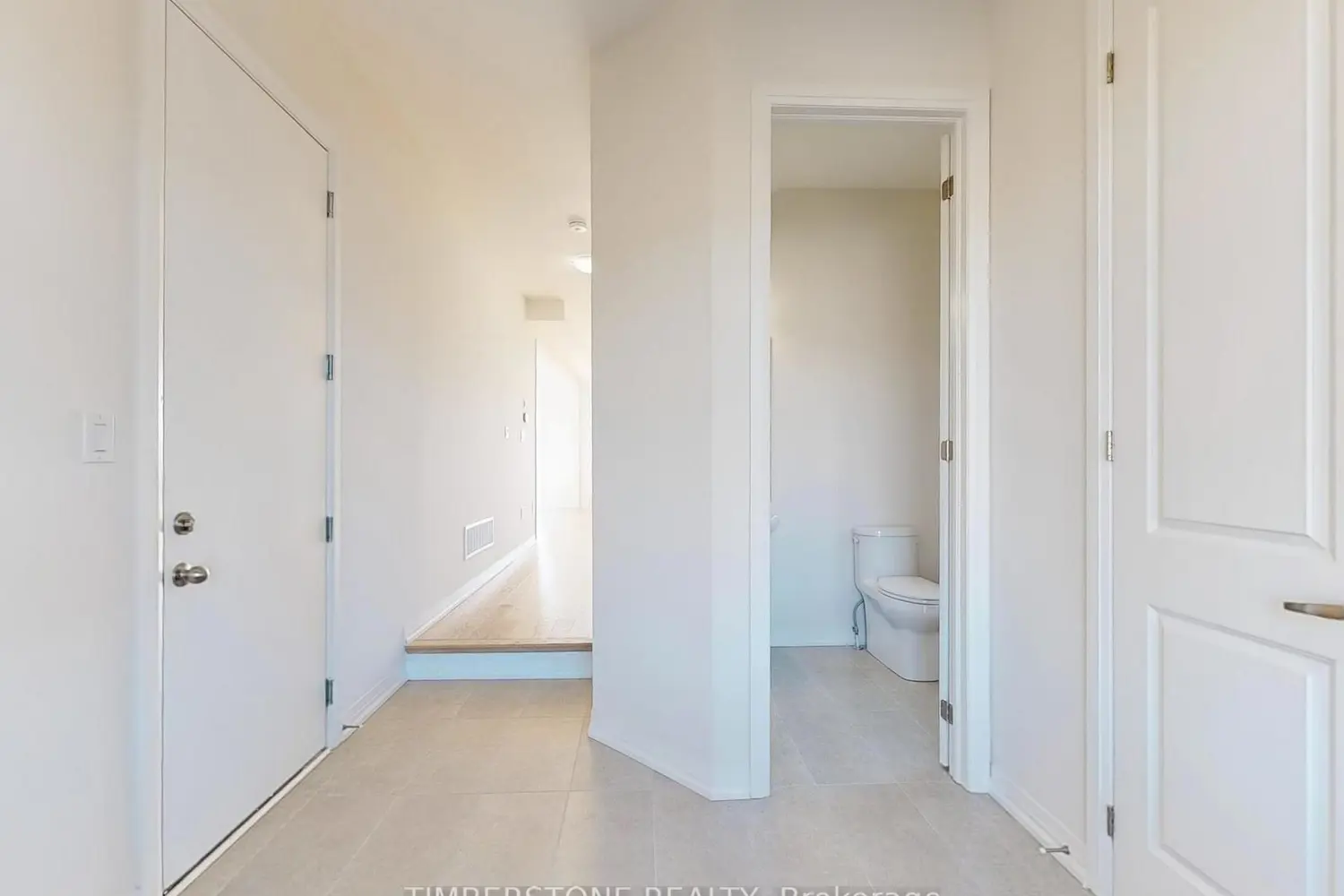 Additional image 8 of 1103 Zircon Manor