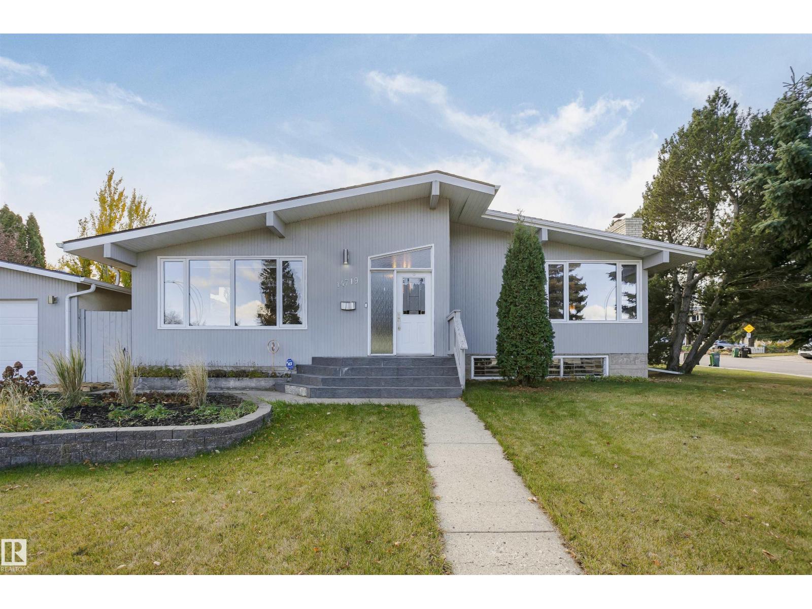 14719 59 Avenue NW, Edmonton, AB, T6H4T5