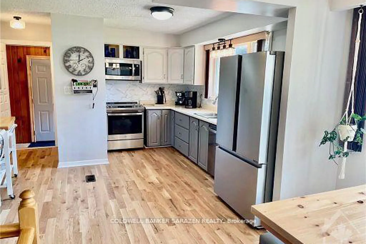 162 Jack Lougheed Way photo 4